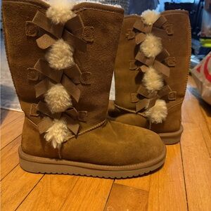 Koolaburra Tan Winter Boots with Cream Accents